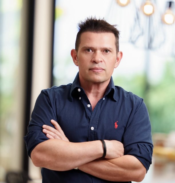 Jarbas, CEO e sócio-fundador da TWO Planejados